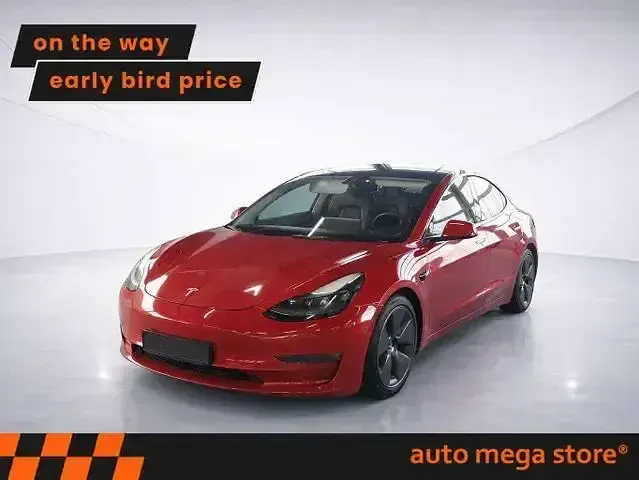 Second-hand Tesla Model 3 366 kW (498 CP) 2021 Roșu Berlinǎ