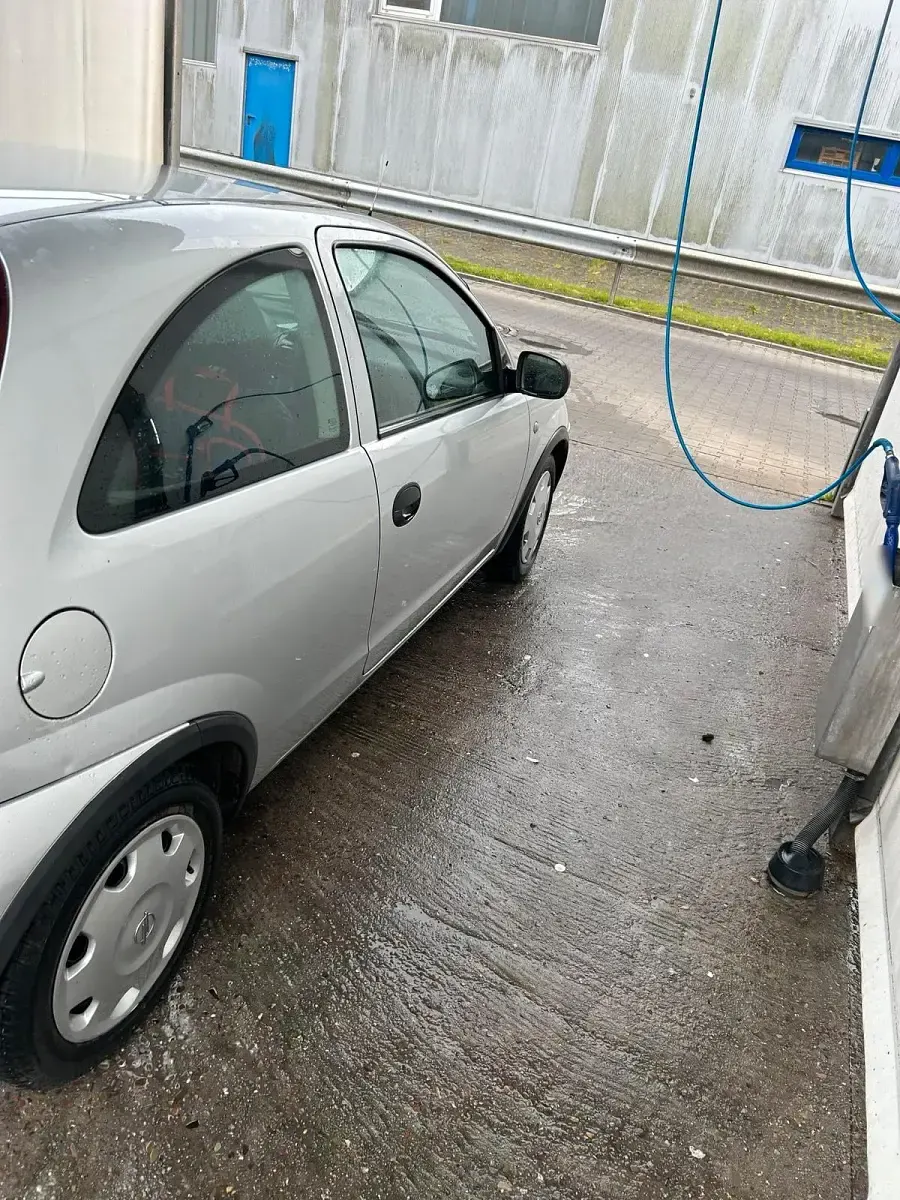 Gebraucht Opel Corsa 55 PS (40 kW) 2005 Silber Kleinwagen