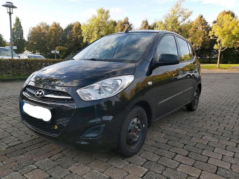 Schwarz Gebraucht 2013 Hyundai i10 Kleinwagen | 2.400 € (Guter Preis) - Bild 1/4