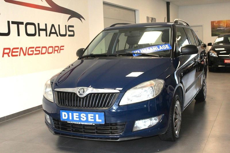 Gebraucht Skoda Fabia Cool Edition 75 PS (55 kW) 2014 Blau Kombi