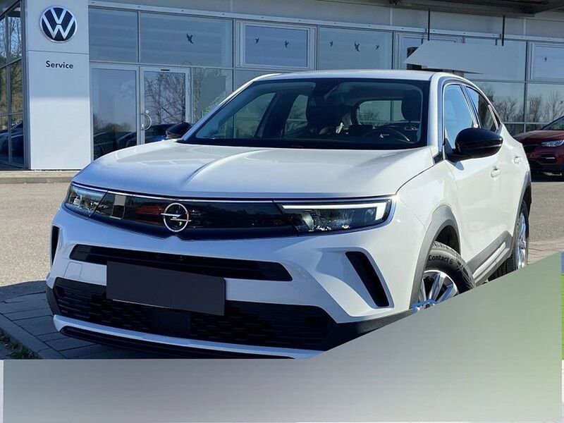 Weiss Gebraucht 2021 Opel Mokka-e Edition SUV | 17.649 € (Guter Preis) - Bild 1/4