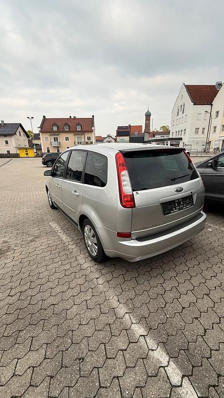 Usata Ford Focus 125 CV (91 kW) 2006 Grigio Station wagon
