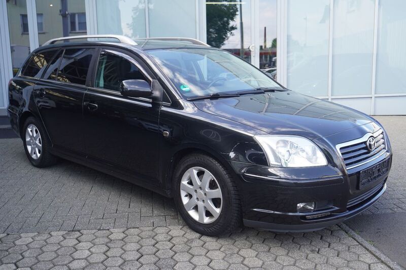 Schwarz Gebraucht 2006 Toyota Avensis Sol Kombi | 1.999 € (Superpreis) - Bild 1/4