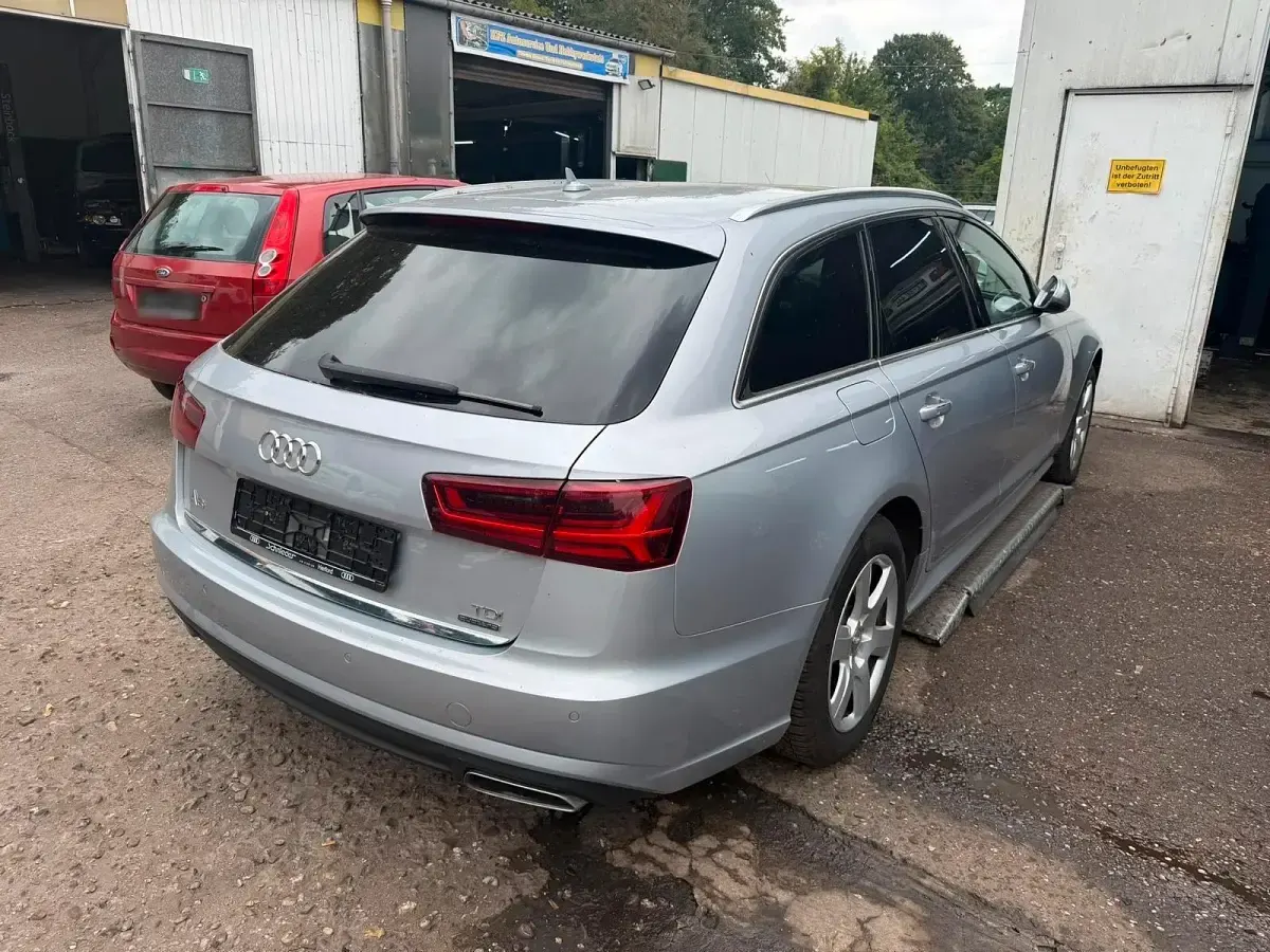 Gebraucht Audi A6 272 PS (200 kW) 2016 Silber Kombi