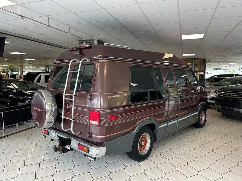 Rot Gebraucht 1995 GMC Vandura Van / Kleinbus | 34.900 € - Bild 1/4
