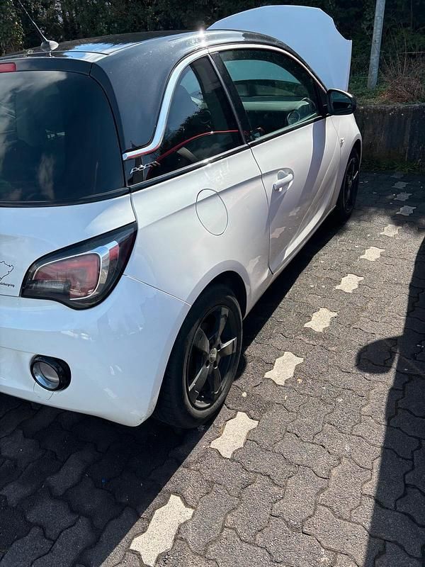 Gebraucht Opel Adam 101 PS (74 kW) 2013 Weiß Kleinwagen