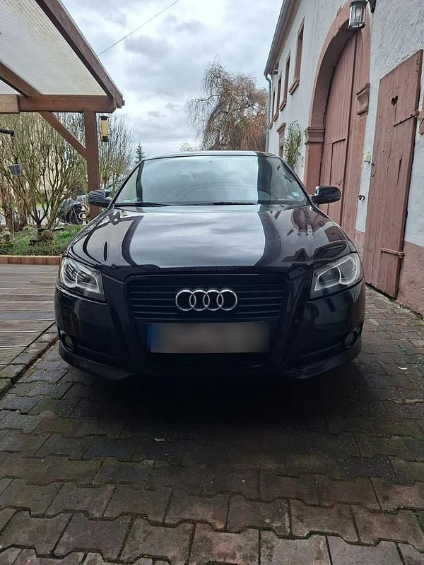Gebraucht Audi A3 Sportback 140 PS (102 kW) 2011 Schwarz Kleinwagen