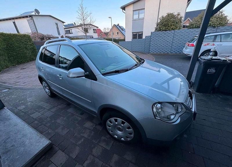 Gebraucht VW Polo Cross 69 PS (50 kW) 2006 Silber Kleinwagen