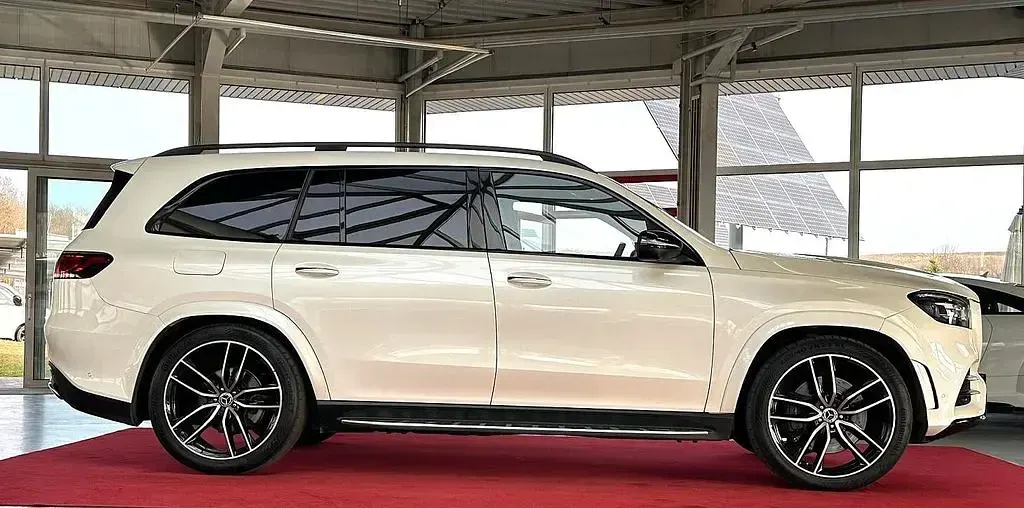 Gebraucht Mercedes GLS580 AMG 489 PS (359 kW) 2020 Diamantweiss  metalliclack SUV