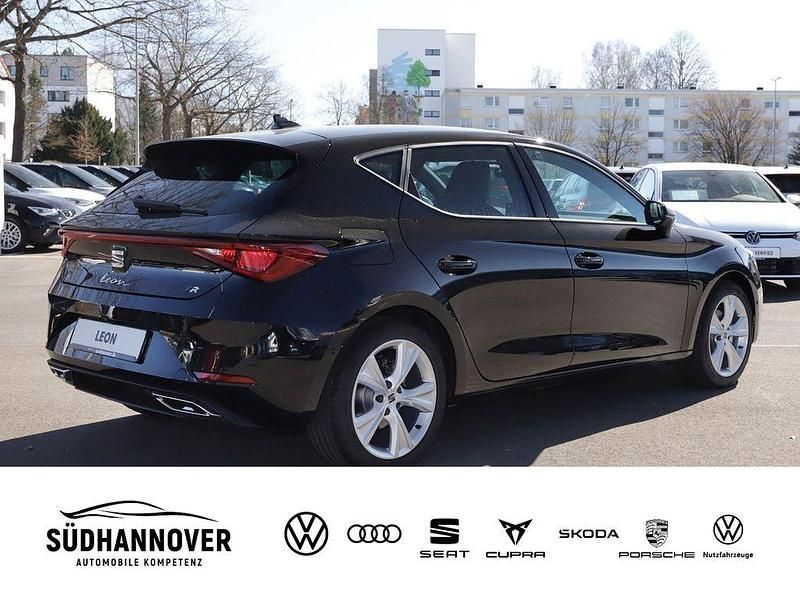 Gebraucht Seat Leon Beats 150 PS (110 kW) 2025 Schwarz Limousine