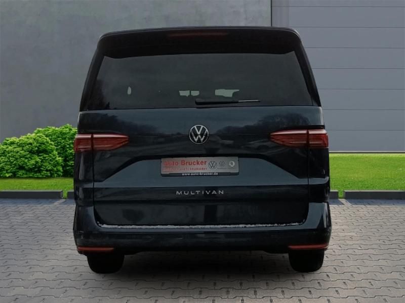 Gebraucht VW Multivan Life 150 PS (110 kW) 2025 Van / Kleinbus