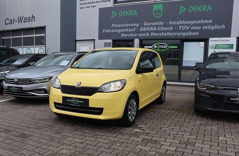 Gebraucht Skoda Citigo Cool Edition 60 PS (44 kW) 2017 Gelb Kleinwagen