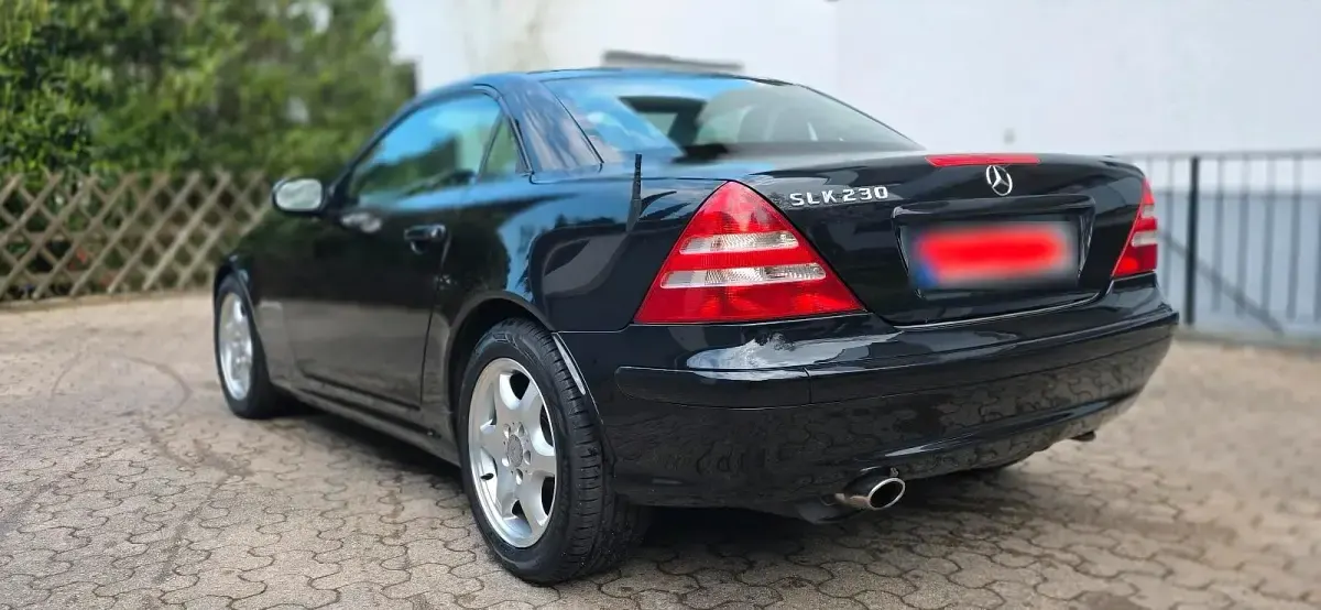 Gebraucht Mercedes SLK230 197 PS (144 kW) 2000 Schwarz Cabrio