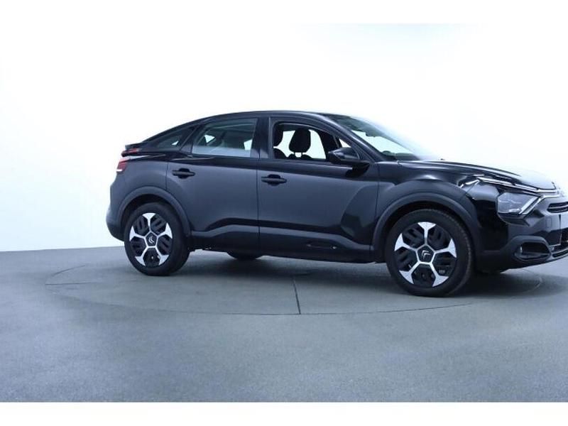 Gebraucht Citroën C4 Feel 101 PS (74 kW) 2023 Lackierung schwarz perla nera/ SUV