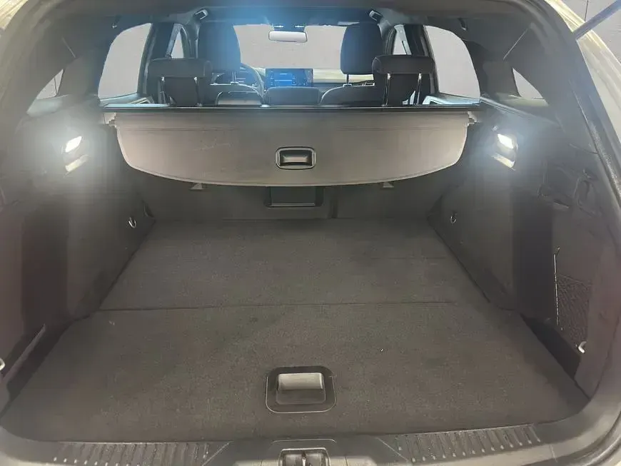 Gebraucht Ford Focus ST-Line X 155 PS (114 kW) 2024 Silber Limousine