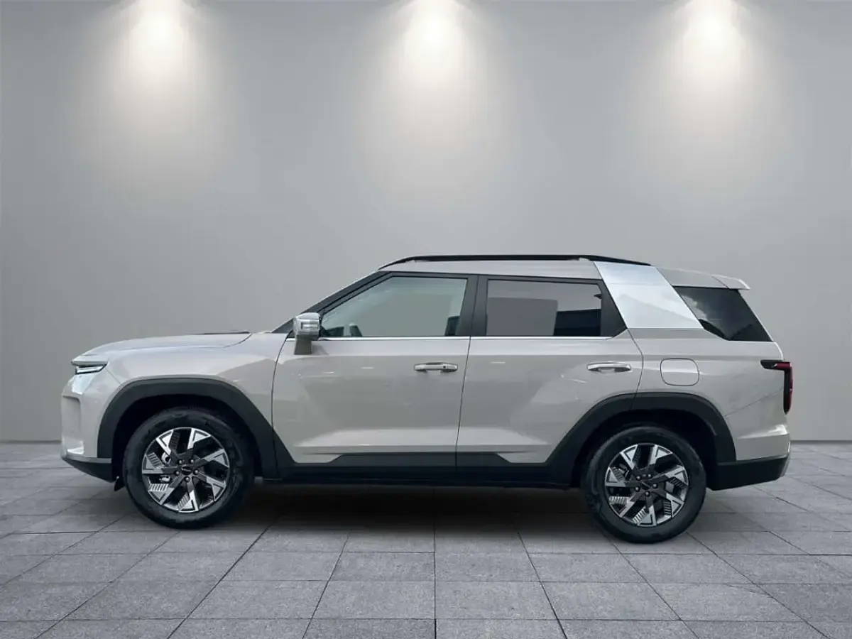 Ny KGM Torres 204 HK (150 kW) 2026 Latte greige SUV