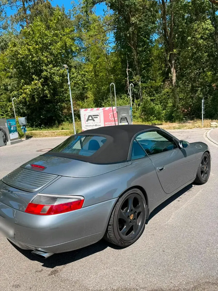 Gebraucht Porsche 911 Carrera Cabriolet 300 PS (220 kW) 2000 Silber Cabrio