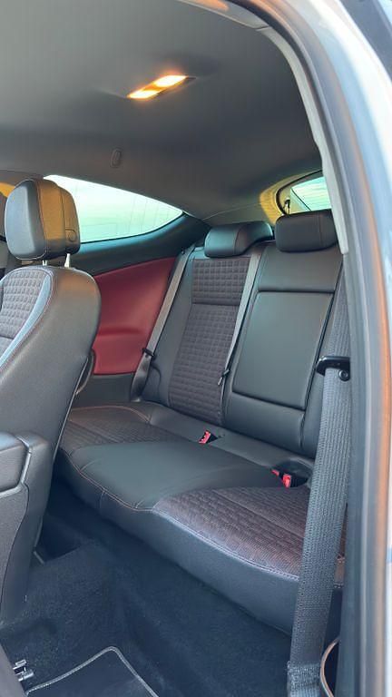 Gebraucht Opel Astra GTC Innovation 165 PS (121 kW) 2012 Weiß Limousine