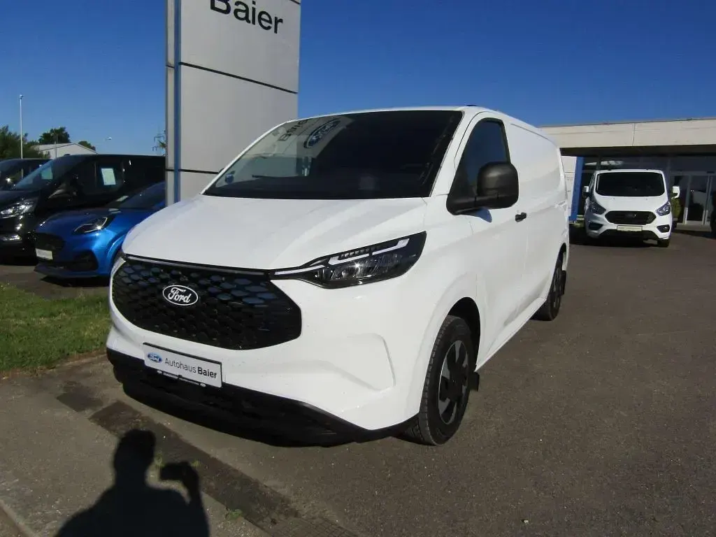Gebraucht Ford Transit Trend 100 kW (136 PS) 2025 Weiß Van