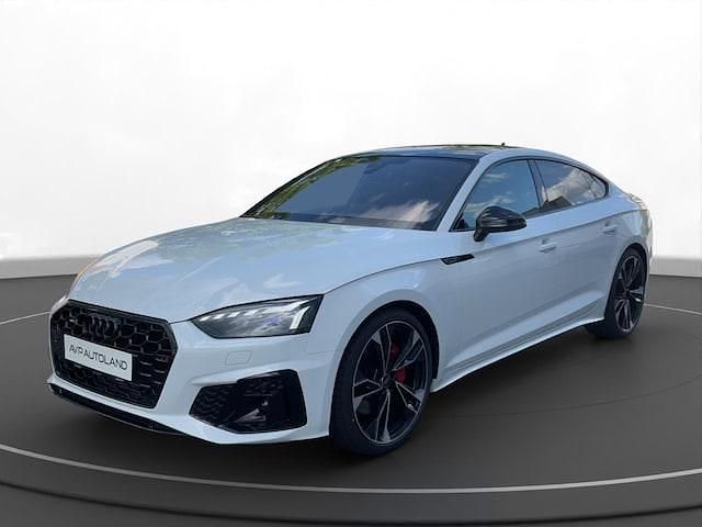 Gletscherweiss metallic Gebraucht 2024 Audi A5 Sportback S-Line Limousine | 59.990 € - Bild 1/4