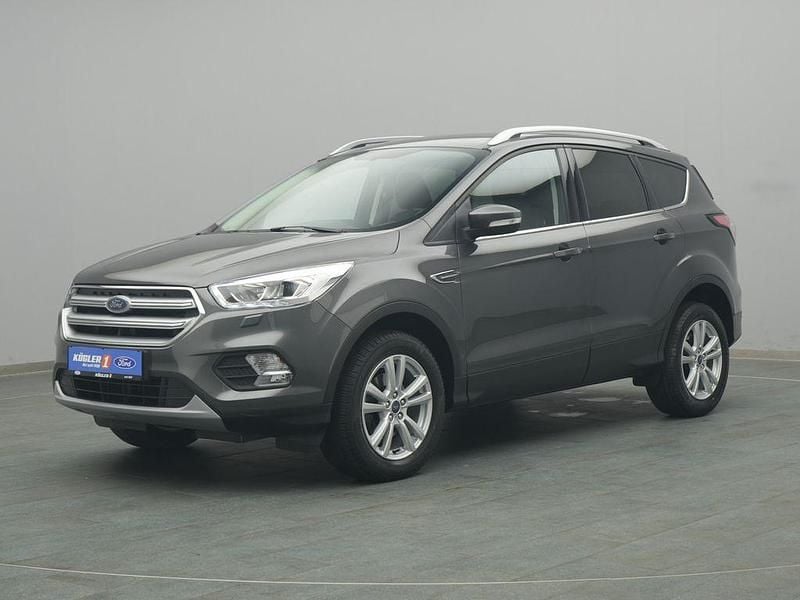 Gebraucht Ford Kuga Cool & Connect 150 PS (110 kW) 2019 Magnetic grau SUV