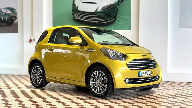 Gebraucht Aston Martin Cygnet 98 PS (72 kW) 2011 Gelb Kleinwagen