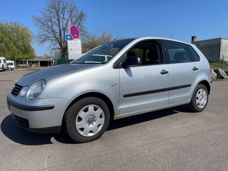Silver metallic Gebraucht 2004 VW Polo Basis Kleinwagen | 1.999 € (Fairer Preis) - Bild 1/4