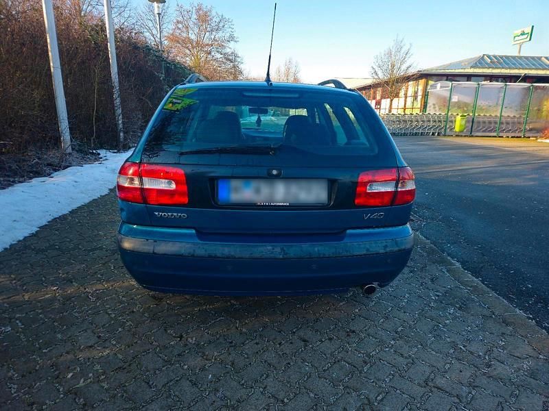 Gebraucht Volvo V40 122 PS (89 kW) 2001 Kombi