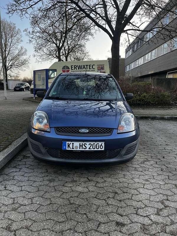 Gebraucht Ford Fiesta 60 PS (44 kW) 2005 Kleinwagen