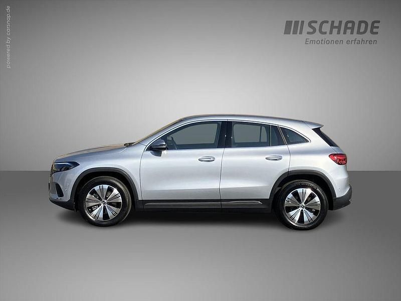 Gebraucht Mercedes EQA350 Advanced 214 kW (292 PS) 2024 Silber SUV