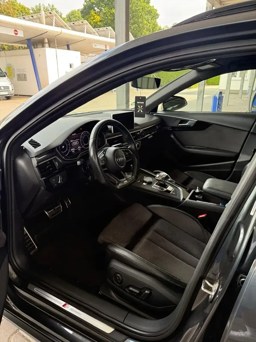 Second-hand Audi A4 Ambiente 272 CP (200 kW) 2017 Verde Break