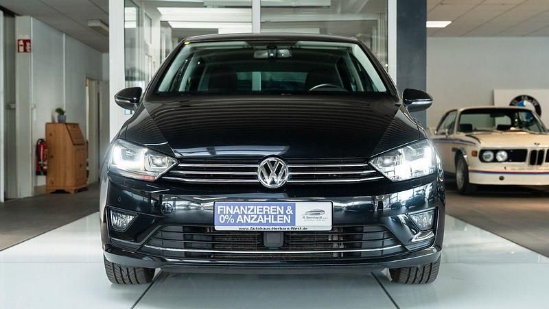 Second-hand VW Golf VII LOUNGE 110 CP (80 kW) 2016 Negru Break