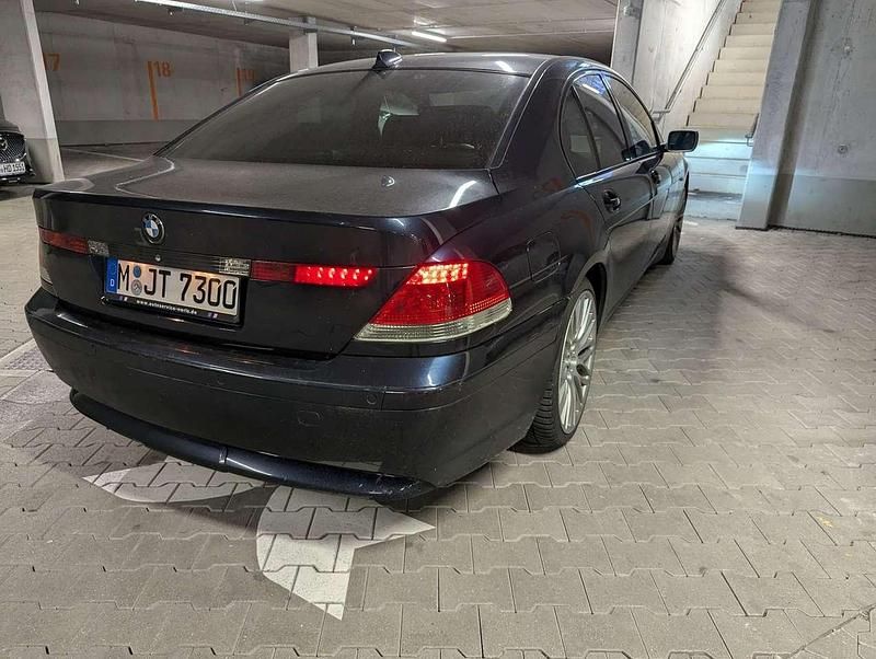 Gebraucht BMW 730 218 PS (160 kW) 2004 Blau Limousine