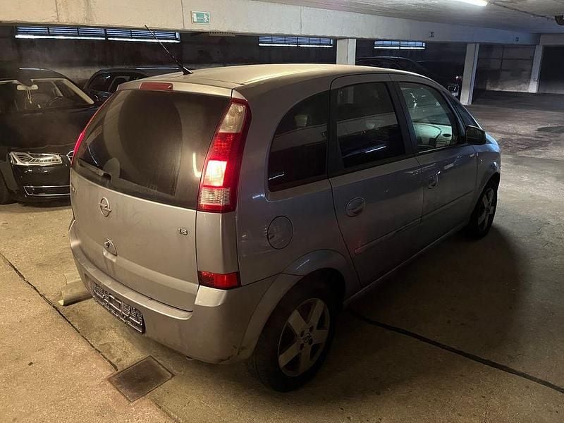 Gebraucht Opel Meriva 125 PS (91 kW) 2005 Violet Van / Kleinbus