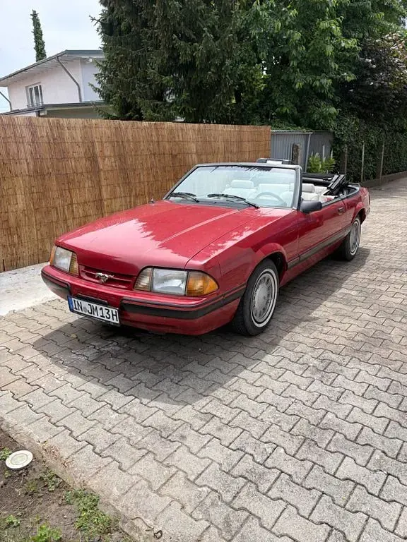 Gebraucht Ford Mustang 91 PS (66 kW) 1987 Rot Cabrio