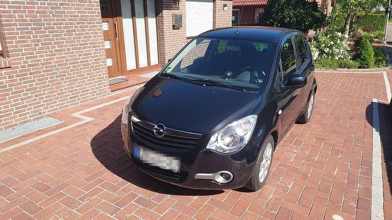 Schwarz Gebraucht 2009 Opel Agila Limousine | 2.990 € (Guter Preis) - Bild 1/4