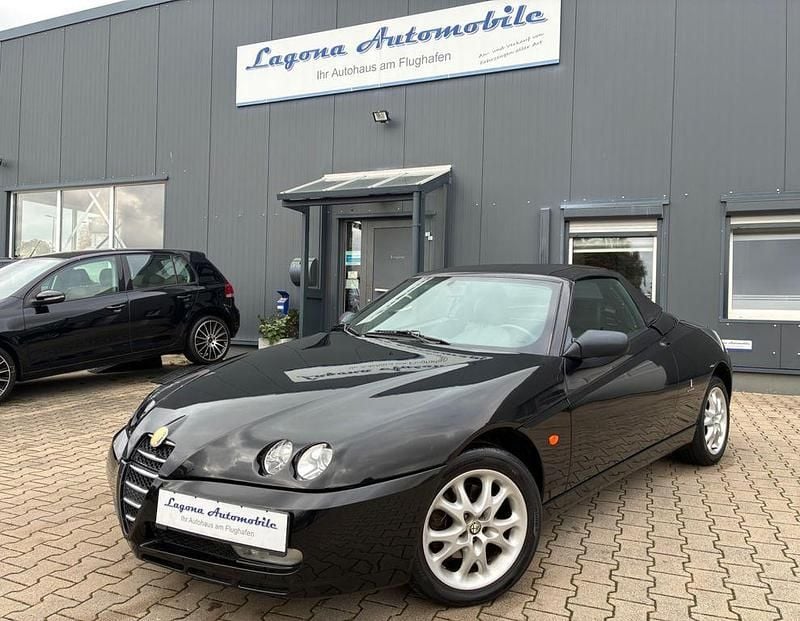 Schwarz Gebraucht 2004 Alfa Romeo Spider Cabrio | 3.689 € (Superpreis) - Bild 1/4