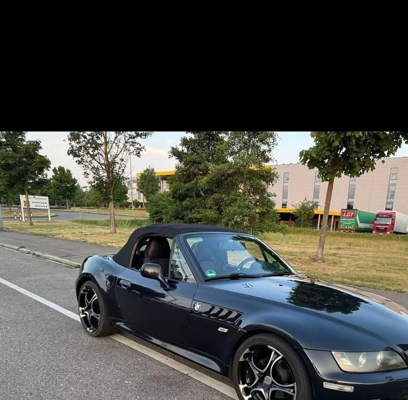 Gebraucht BMW Z3 150 PS (110 kW) 2001 Schwarz Cabrio