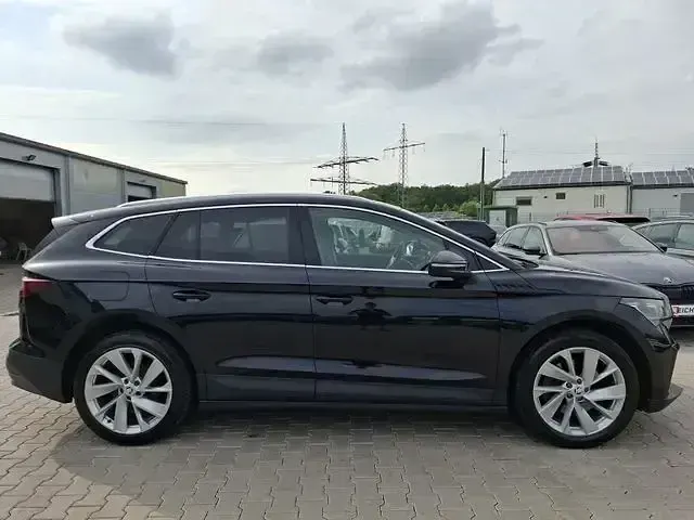Gebraucht Skoda Enyaq iV Suite 150 kW (204 PS) 2022 Schwarzmagic perleffekt SUV