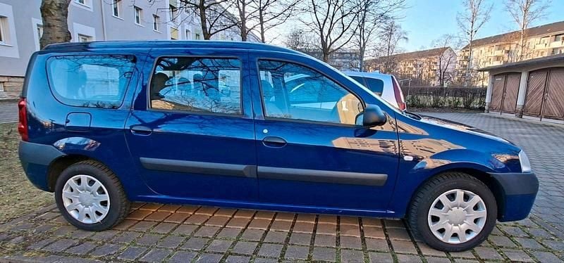 Gebraucht Dacia Logan 75 PS (55 kW) 2008 Blau Kombi