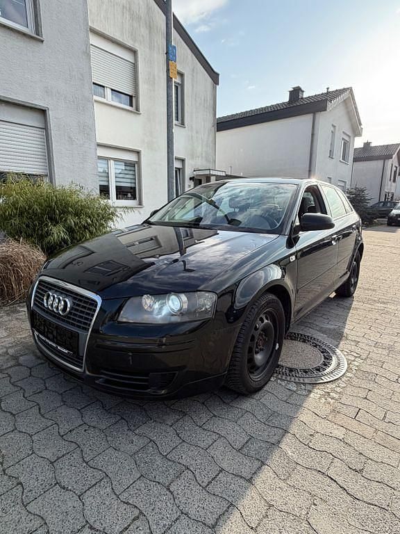 Gebraucht Audi A3 Attraction 140 PS (102 kW) 2007 Schwarz Kleinwagen