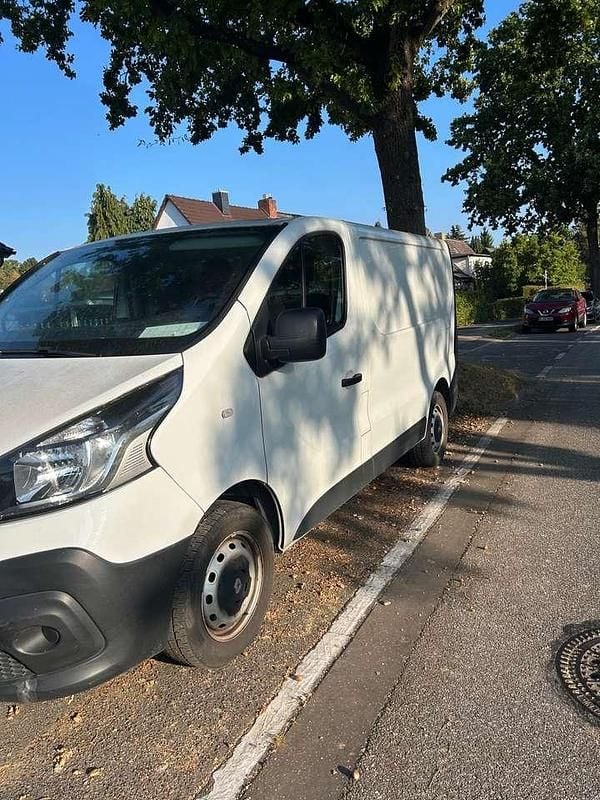 Weiß Gebraucht 2019 Renault Trafic Van | 10.000 € - Bild 1/4