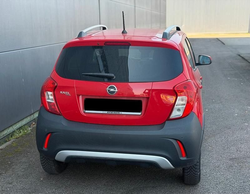 Gebraucht Opel Karl Rocks 73 PS (53 kW) 2018 Rot Kleinwagen
