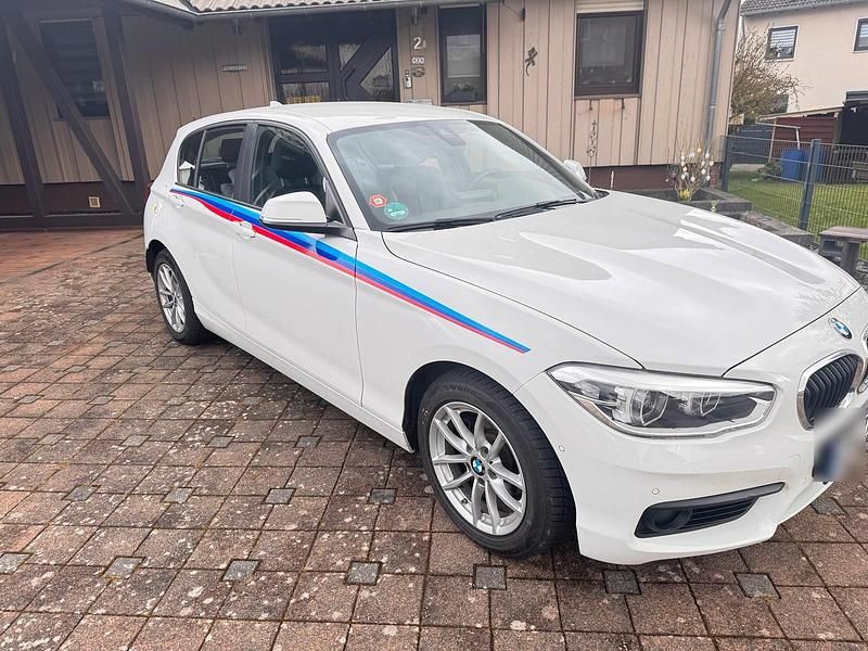 Gebraucht BMW 118 136 PS (100 kW) 2018 Weiß Kleinwagen