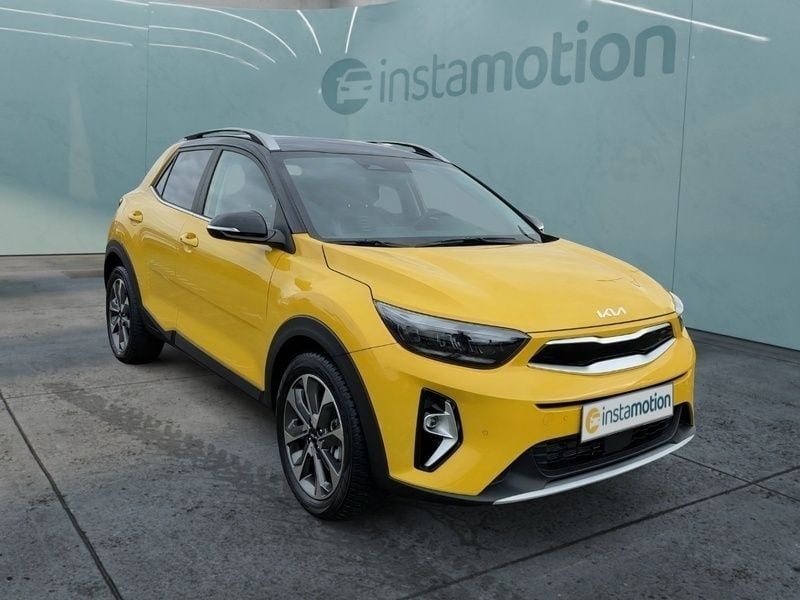 Gelb Gebraucht 2023 Kia Stonic Spirit SUV | 23.490 € (Fairer Preis) - Bild 1/4