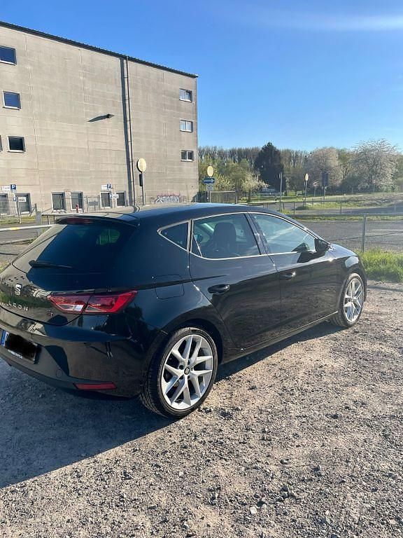 Gebraucht Seat Leon FR 150 PS (110 kW) 2016 Schwarz Limousine