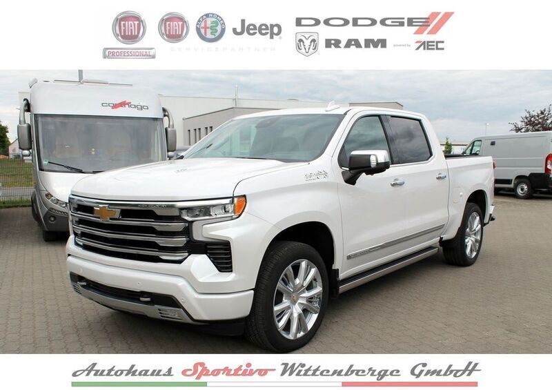 Iridescent pearl Neu 2025 Chevrolet Silverado SUV | 76.480 € (Guter Preis) - Bild 1/4