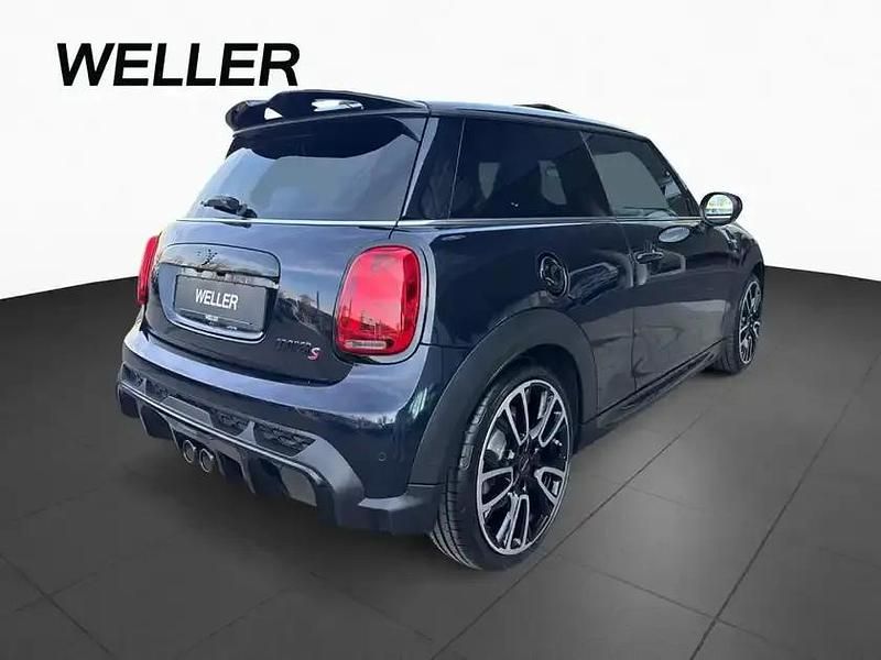 Gebraucht Mini Cooper S 178 PS (130 kW) 2023 Enigmatic black (schwarz) Kleinwagen