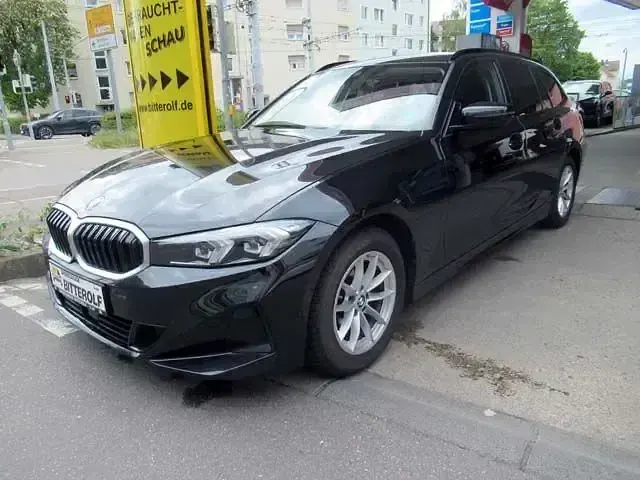 Gebraucht BMW 320 190 PS (139 kW) 2022 Schwarz Kombi