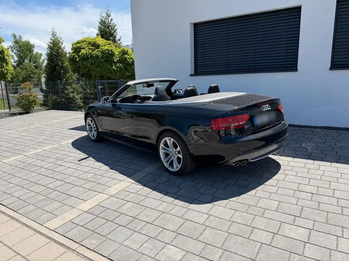 Gebraucht Audi S5 Cabriolet 333 PS (244 kW) 2011 Schwarz Cabrio